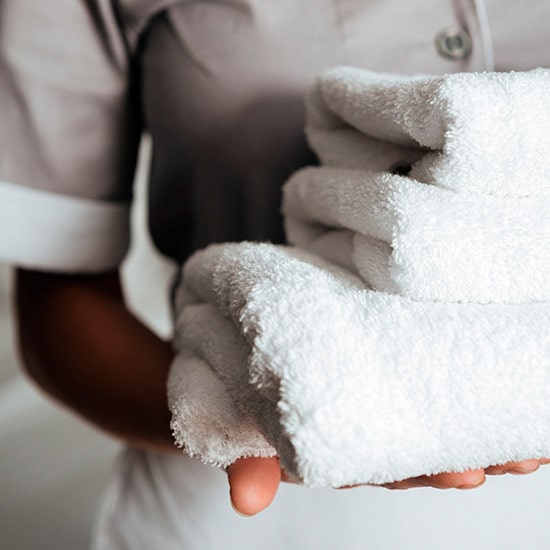 Ménage et blanchisserie à l'hôtel Luxotel Cannes