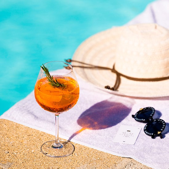 Snack bar à l'hôtel Luxotel Cannes